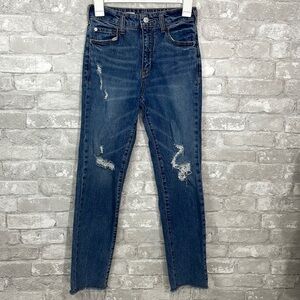 Anthropologie Pilcro The Vintage Straight Jeans